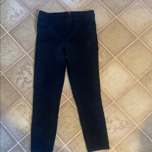 Black Slim Fit PantsSPANX PULL ON  JEGGINGS S/P
